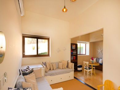 Wow one of the Best Five Bedroom Rentals Take a Peek