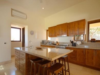 Wow one of the Best Five Bedroom Rentals Take a Peek
