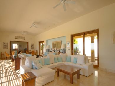Wow one of the Best Five Bedroom Rentals Take a Peek