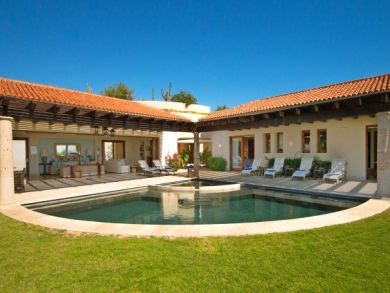 Wow one of the Best Five Bedroom Rentals Take a Peek