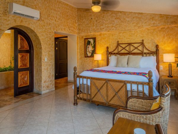 Great Swimming Pool Family will Love this Villa