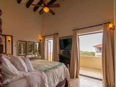 Views are Spectacular a Great Vacation Villa