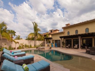 Views are Spectacular a Great Vacation Villa