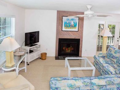 Flat TV and Fireplace in Living Area