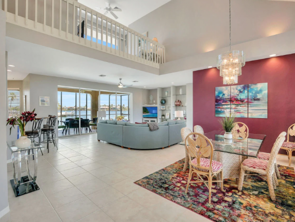 Marco 5 Bedroom Vacation Rental with Private Pool Sleeps 10