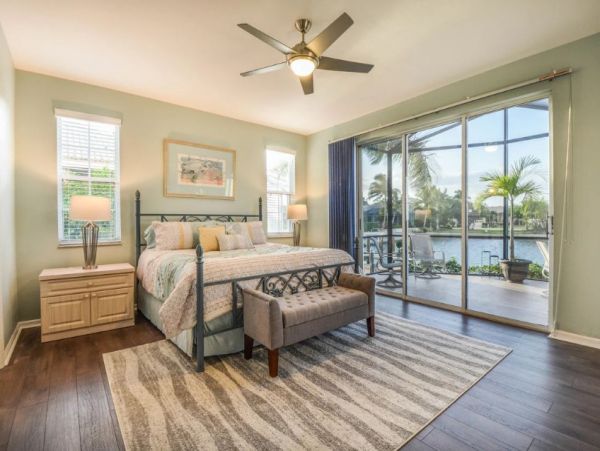Marco 5 Bedroom Vacation Rental with Private Pool Sleeps 10