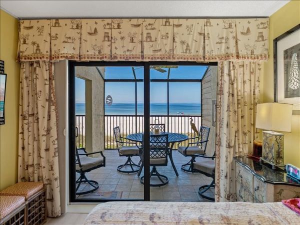 Boca Grande Beachfront Vacation Condo