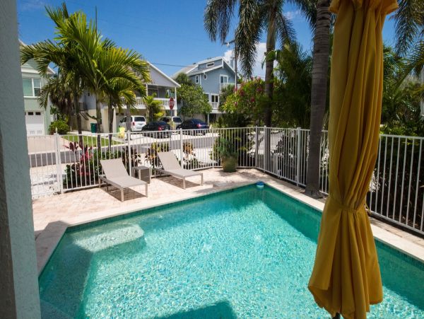 Anna Maria Luxury Rental Only Two Homes Back From the Beach