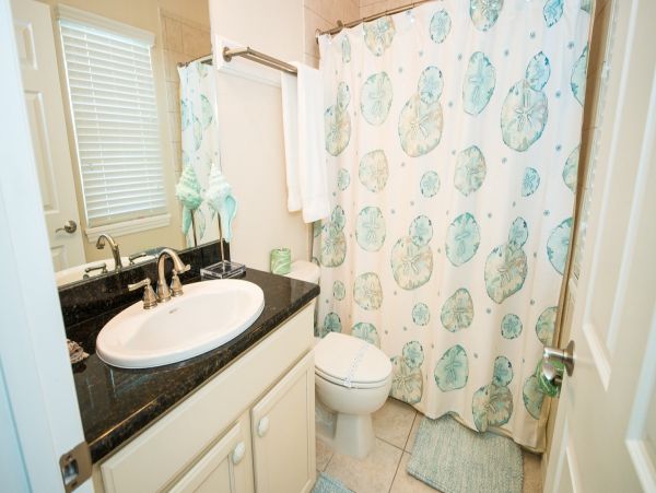 Anna Maria Luxury Rental Only Two Homes Back From the Beach