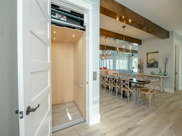 Large Siesta Key Family Vacation Townhome Dock Access