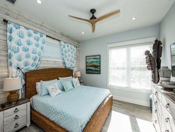Large Siesta Key Family Vacation Townhome Dock Access