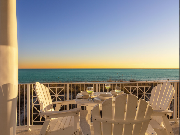 Five Bedroom Destin Vacation Rental Sleeps 14 Communal Pool