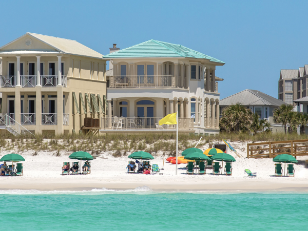Five Bedroom Destin Vacation Rental Sleeps 14 Communal Pool