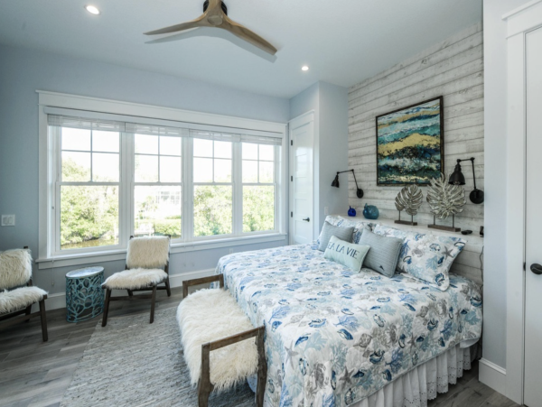 Siesta Key Luxury Vacation Rental Beach House with Pool & Rooftop Deck