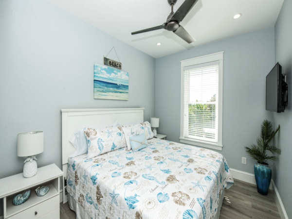 Siesta Key Luxury Vacation Rental Beach House with Pool & Rooftop Deck