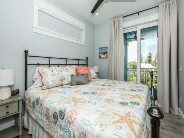 Siesta Key Luxury Vacation Rental Beach House with Pool & Rooftop Deck