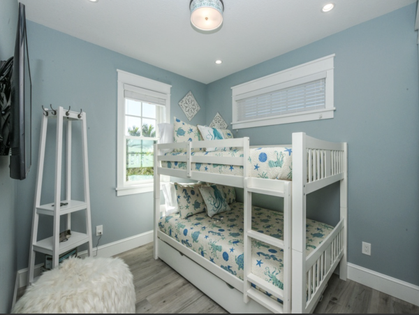 Siesta Key Luxury Vacation Rental Beach House with Pool & Rooftop Deck