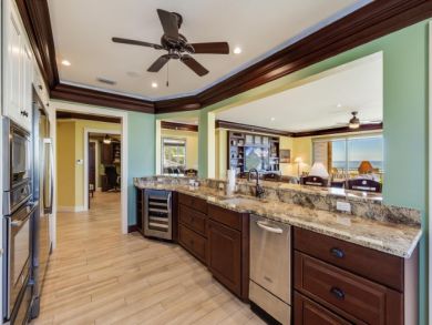 Penthouse 4 Bedroom Condo Full Gulf Views Sleeps 8