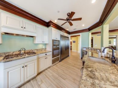 Penthouse 4 Bedroom Condo Full Gulf Views Sleeps 8