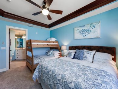 Penthouse 4 Bedroom Condo Full Gulf Views Sleeps 8