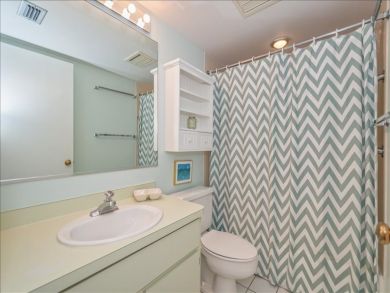 Bathroom - Walk in shower