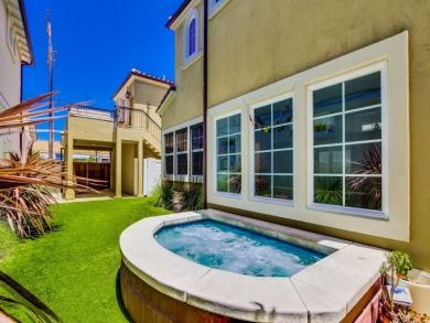 Private jacuzzi