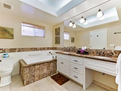 Bathroom with Tub & Shower
