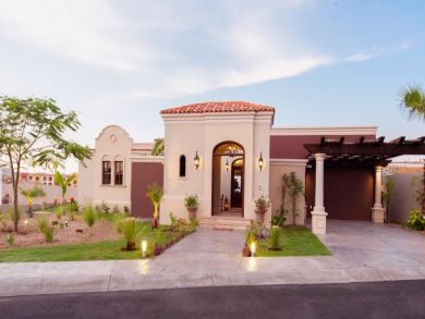 Cabo Corridor Awaits Your Arrival Golf, Pool, Beaches.