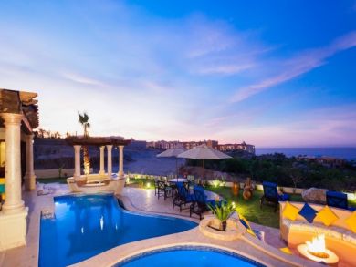 Cabo Corridor Awaits Your Arrival Golf, Pool, Beaches.