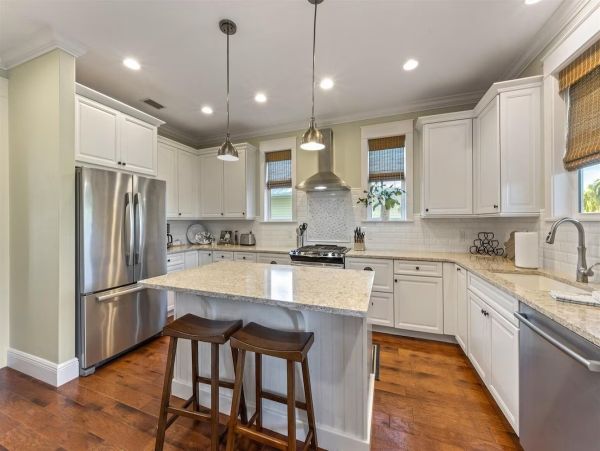 Four Bedroom Vacation Rental Sleeps 8 Private Pool