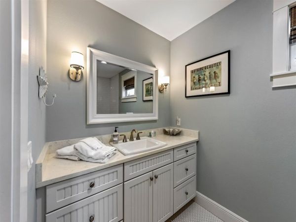 Four Bedroom Vacation Rental Sleeps 8 Private Pool