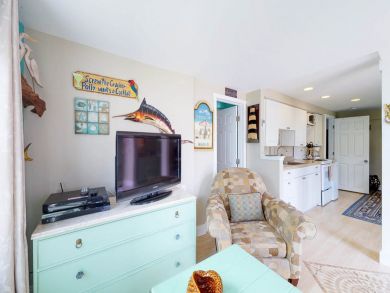 Short Walk to Beach - Three Bedroom Vacation Rental Sleeps 8