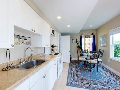 Equipped kitchen
