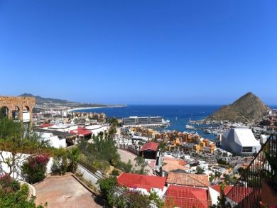 Views That Will Take Your Breath Away. Vacation Villa Pool