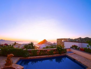 Views That Will Take Your Breath Away. Vacation Villa Pool