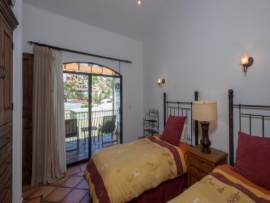 From $385 night Makes This A DEAL you have been Looking For