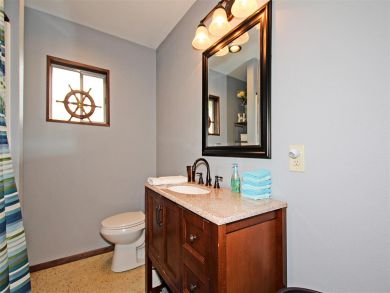 Bathroom - Walk in shower