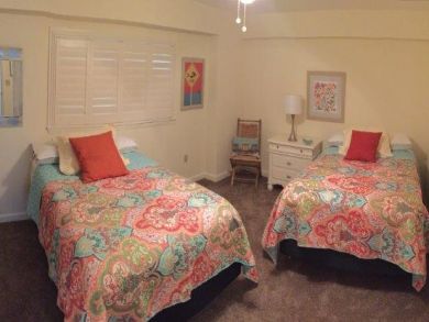 Queen Bedroom