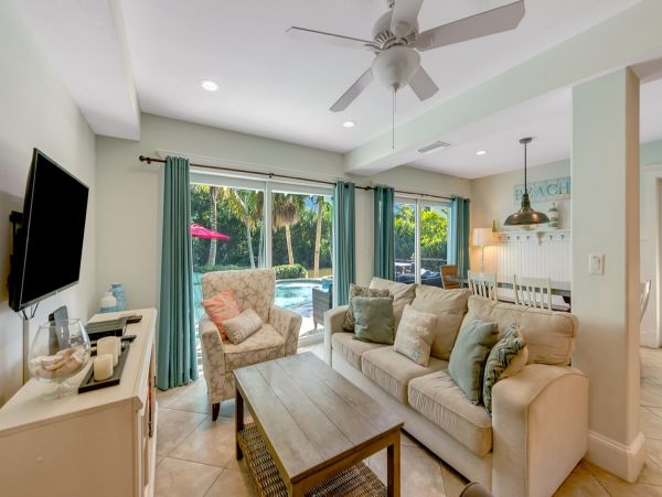 Anna Maria North End Vacation Duplex with Four Bedrooms