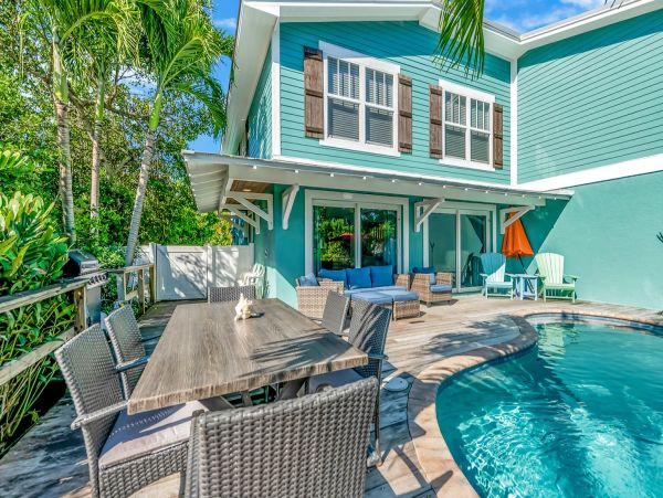 Anna Maria North End Vacation Duplex with Four Bedrooms