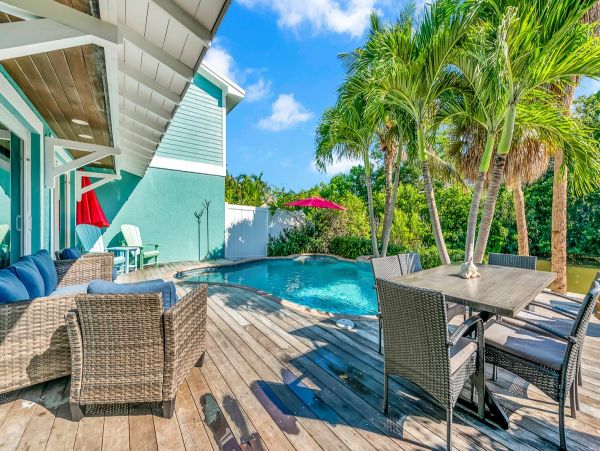 Anna Maria North End Vacation Duplex with Four Bedrooms
