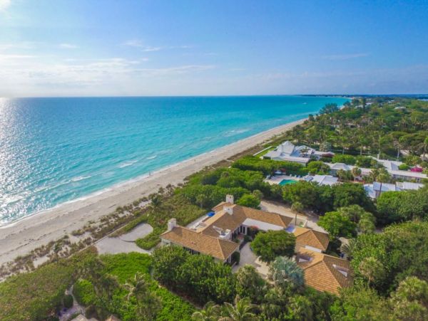 Boca Grande Four Bedroom Beach Vacation Home Sleeps 8
