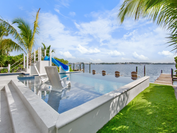 Luxury Bradenton Beach Six Bedroom Bayfront Vacation Home