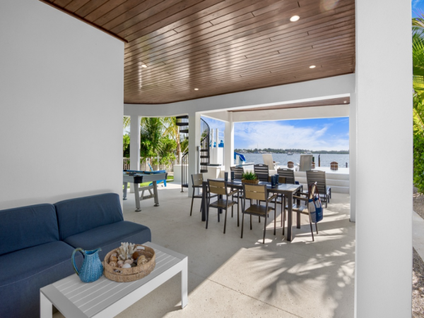 Luxury Bradenton Beach Six Bedroom Bayfront Vacation Home