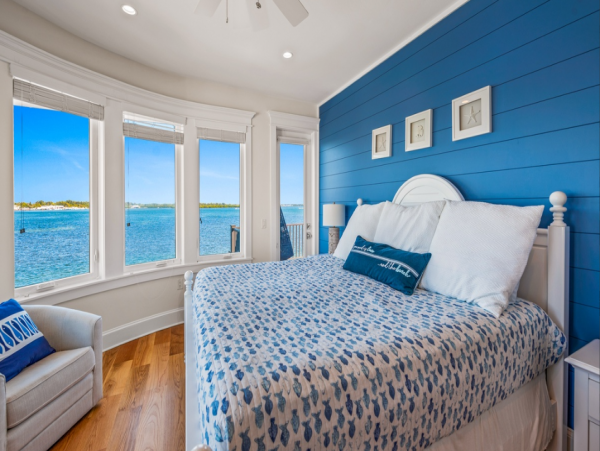 Luxury Bradenton Beach Six Bedroom Bayfront Vacation Home