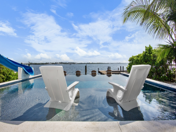 Luxury Bradenton Beach Six Bedroom Bayfront Vacation Home