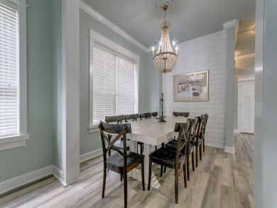 Dining room seats ten Dining room seats ten