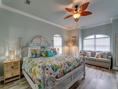 Bedroom - King bed Bedroom - King bed