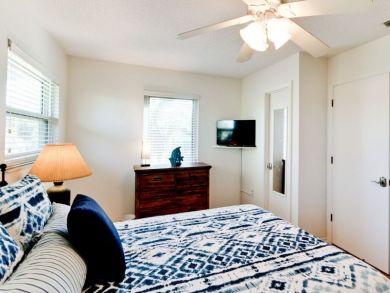 Guest bedroom