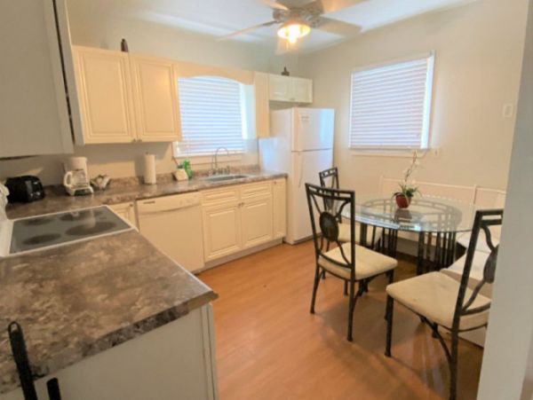 Siesta Key Vacation Rental Home Short Walk to the Beach